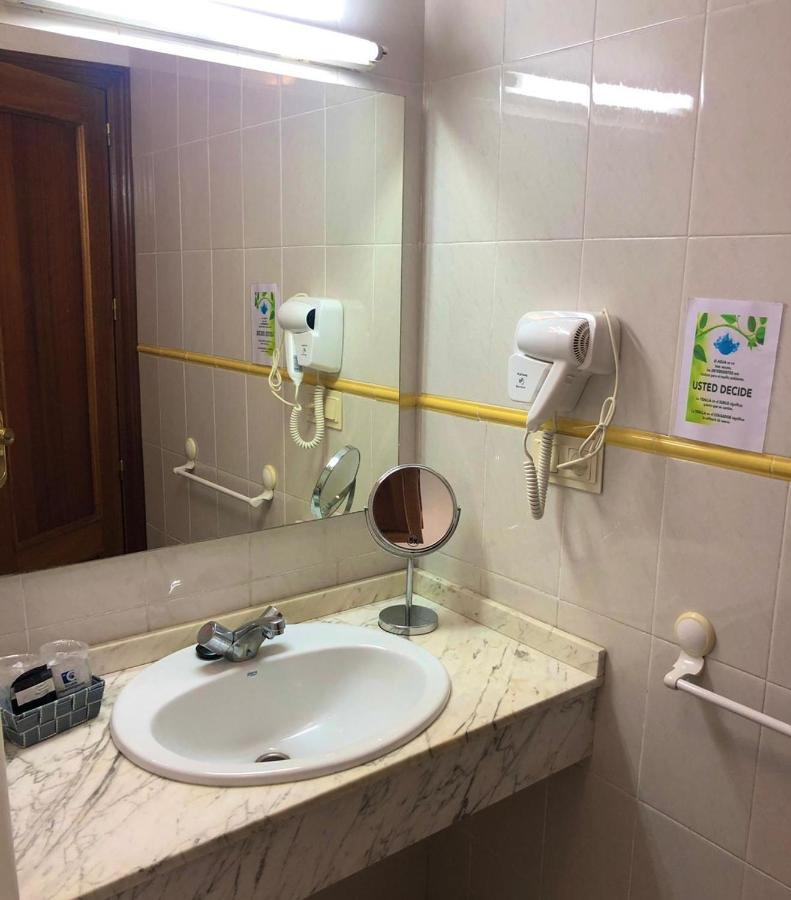 Hotel Al-Ándalus, en Cazorla Comarca Peal De Becerro Esterno foto