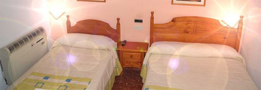 Hotel Al-Ándalus, en Cazorla Comarca Peal De Becerro Esterno foto